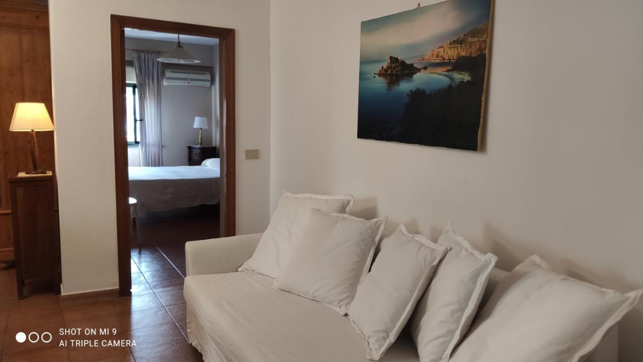 Case Borgo Vacanze Letojanni Exterior photo