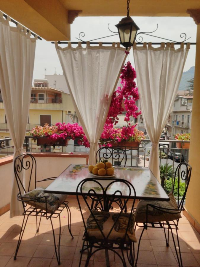 Case Borgo Vacanze Letojanni Exterior photo